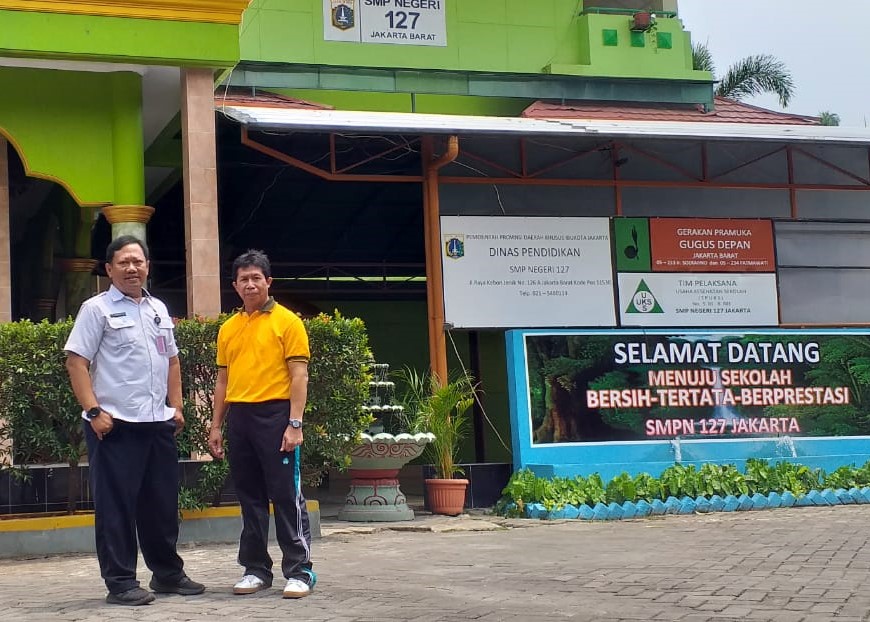 Monitoring pada SMPN 127 Kebon Jeruk Jakarta Barat
